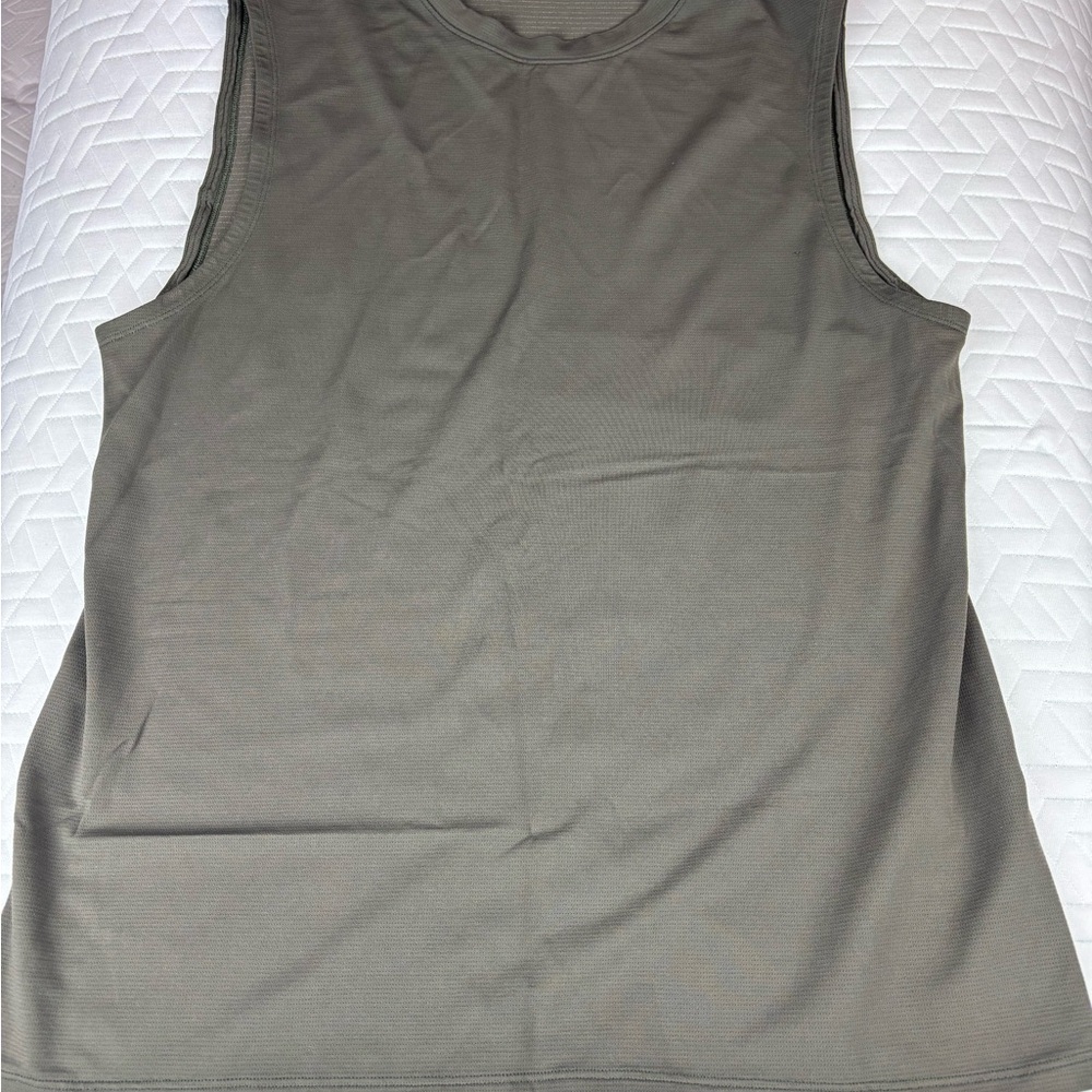 lululemon athletica Olive Sleeveless Crew Tank Top
